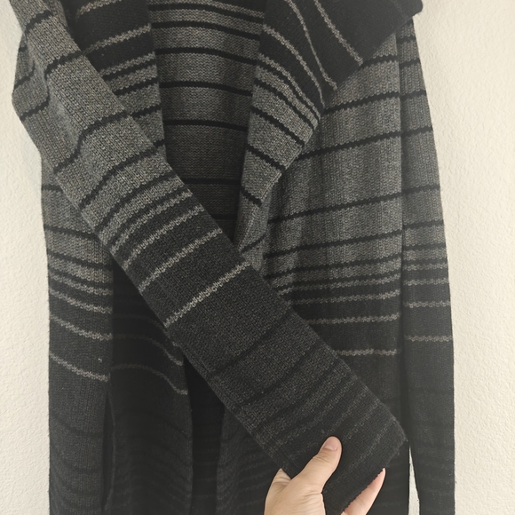 VINCE Sophie Hooded Striped Open Front Cardigan Wool Yak Sweater Size XS/TP - Picture 8 of 16